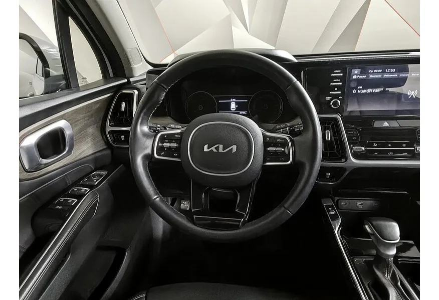 АВИЛОН - Kia Sorento 2.5 MPI 4WD AT (180 л.с.) Luxe Белый - slide 13