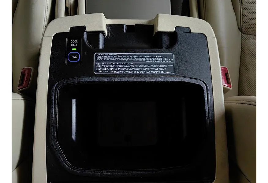 Lexus LX 570 AT (367 л.с.) Черный в АВИЛОН. Слайд №24