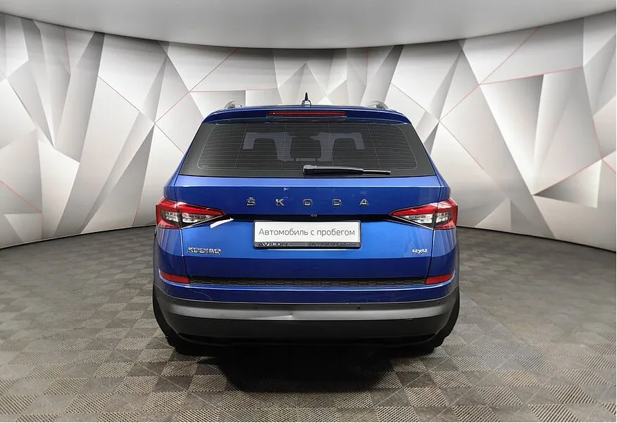 Skoda Kodiaq 2.0 TDI DSG 4X4 (150 л.с.) Синий в АВИЛОН. Слайд №8