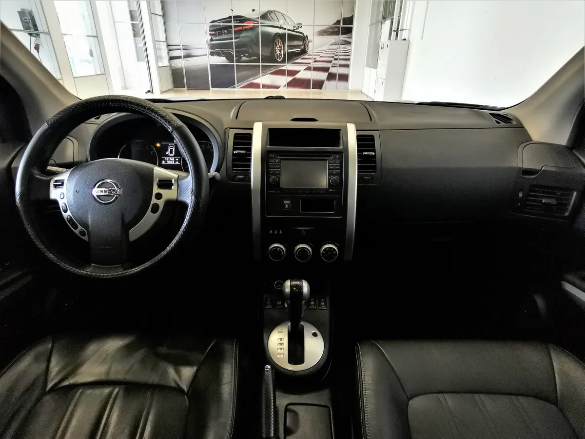 Nissan X-Trail 2.0 CVT AWD (141 л.с.) Серый в АВИЛОН. Слайд №13