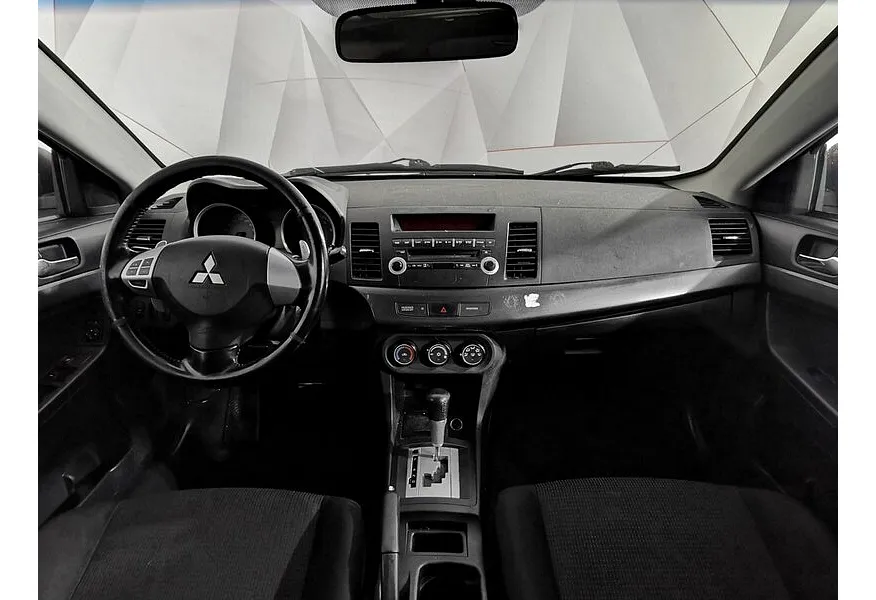 Mitsubishi Lancer 1.8 CVT (143 л.с.) Красный в АВИЛОН. Слайд №14