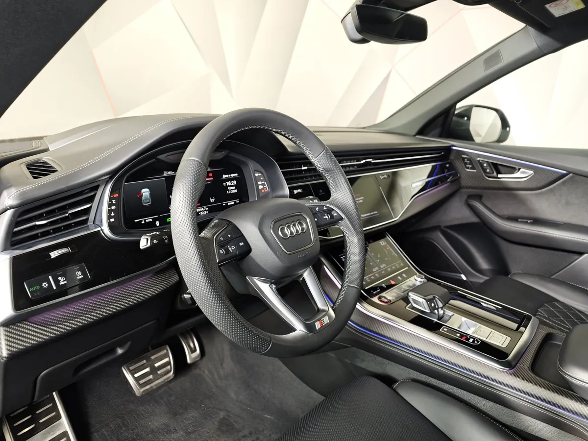 Audi SQ8 4.0 TFSI tiptronic quattro (507 л.с.) Черный в АВИЛОН. Слайд №19