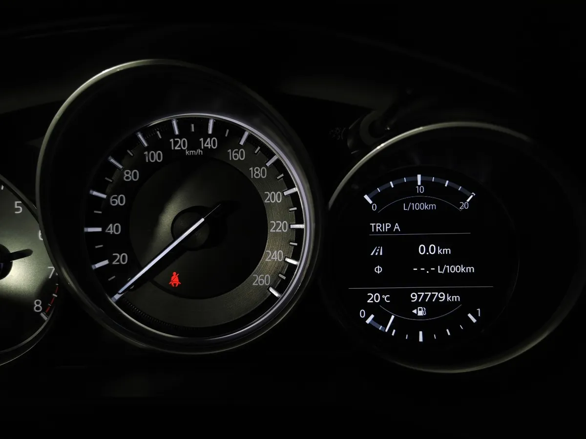 Mazda CX-5 2.5 AT AWD (194 л.с.) Красный в АВИЛОН. Слайд №17