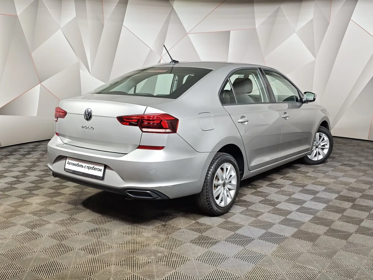 Volkswagen Polo 1.6 MPI AT (110 л.с.) Status + Зимний + Мультимедиа Серый в АВИЛОН. Слайд №2