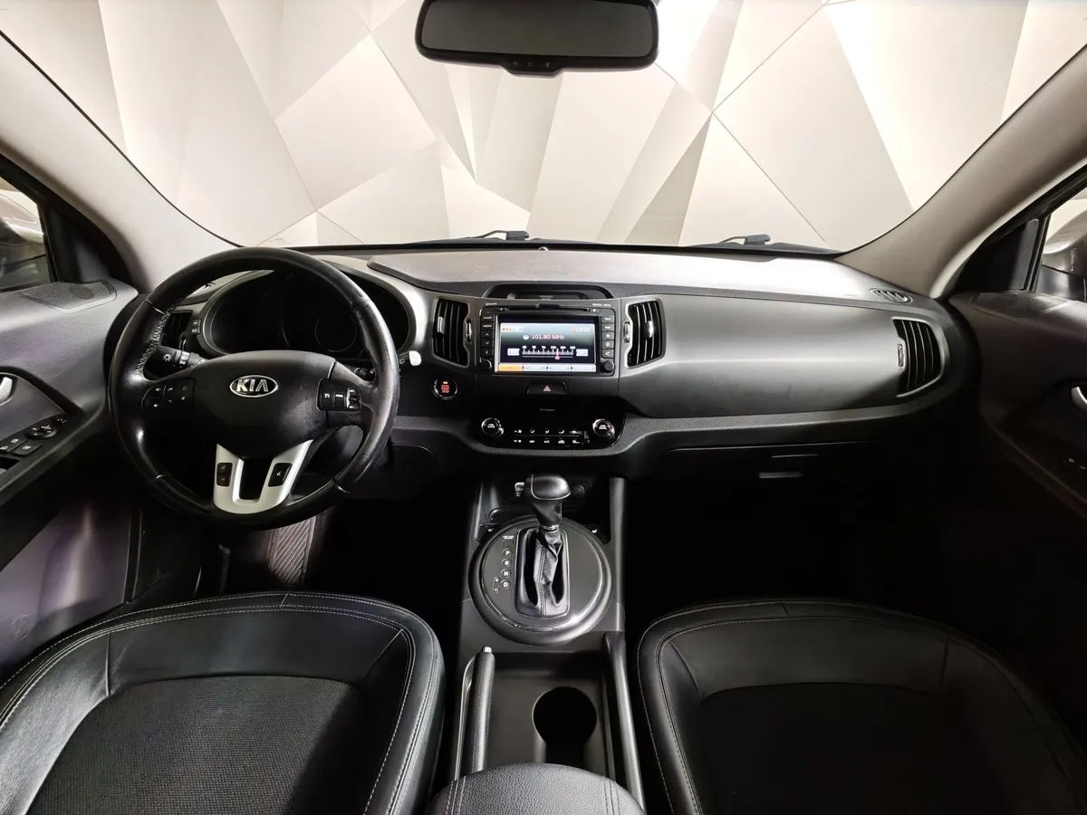 Kia Sportage 2.0 AT AWD (150 л.с.) Коричневый в АВИЛОН. Слайд №14