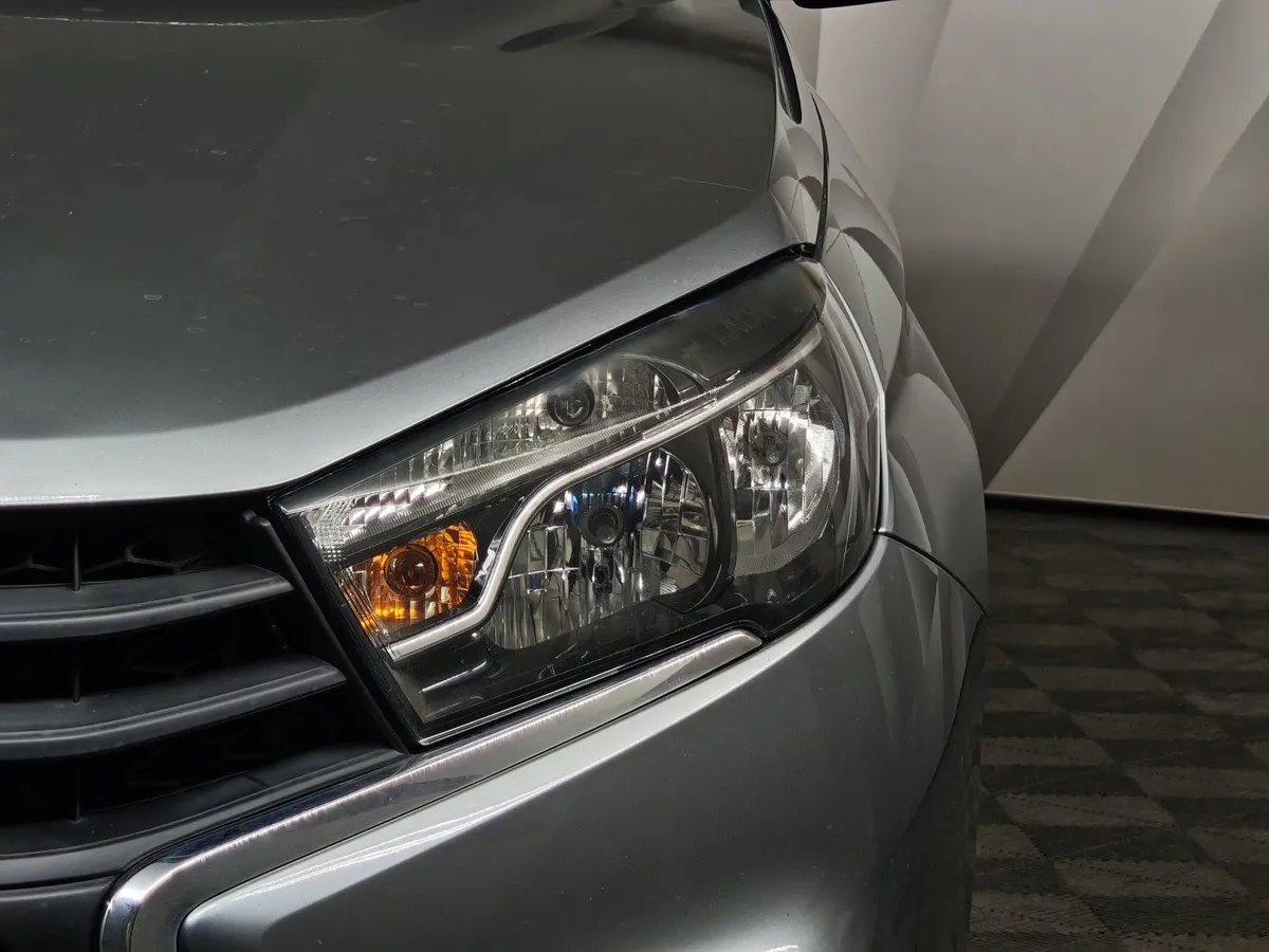 ВАЗ (Lada) Vesta 1.6 AMT (106 л.с.) Серый в АВИЛОН. Слайд №10