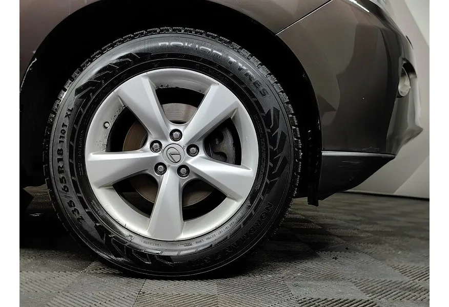 Lexus RX 270 AT (188 л.с.) Коричневый в АВИЛОН. Слайд №9