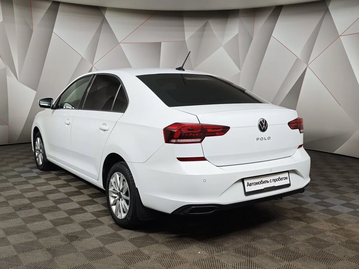 Volkswagen Polo 1.6 MPI AT (110 л.с.) Respect Белый в АВИЛОН. Слайд №4