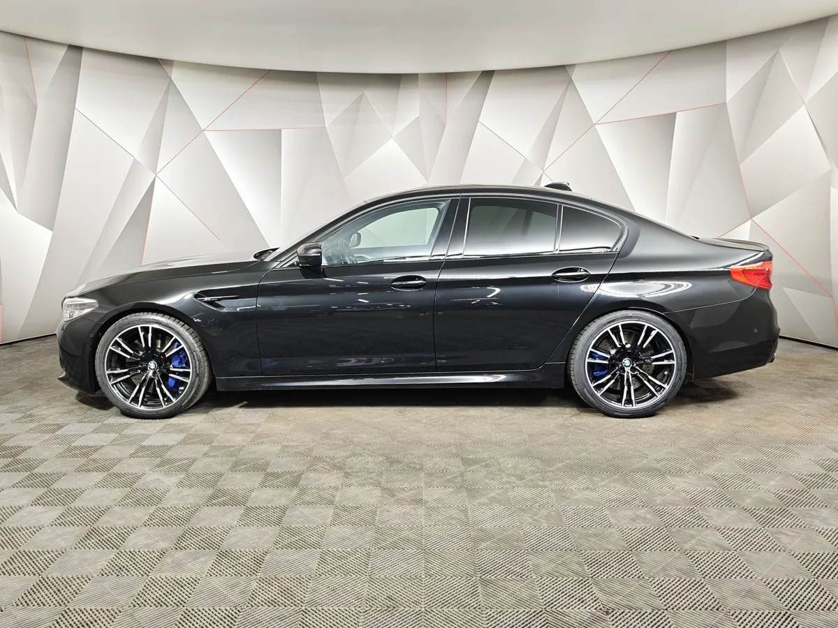 BMW M5 4.4 Steptronic xDrive (625 л.с.) Competition Черный в АВИЛОН. Слайд №5