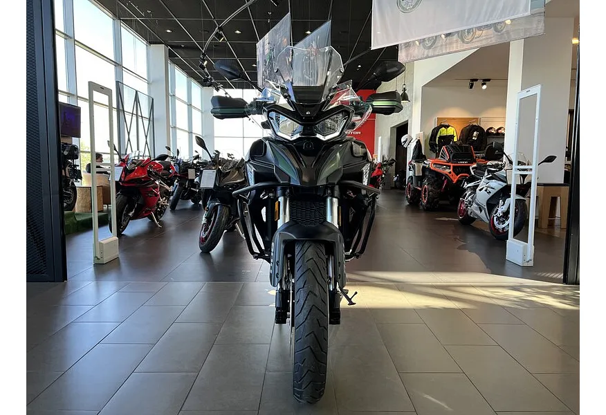 QJMOTOR SRT 900SX 900 см³ (95 л.с.) (95) 904 в АВИЛОН. Слайд №4 QJMOTOR SRT 900SX 900 см³ (95 л.с.) (95) 904 в АВИЛОН. Слайд №4