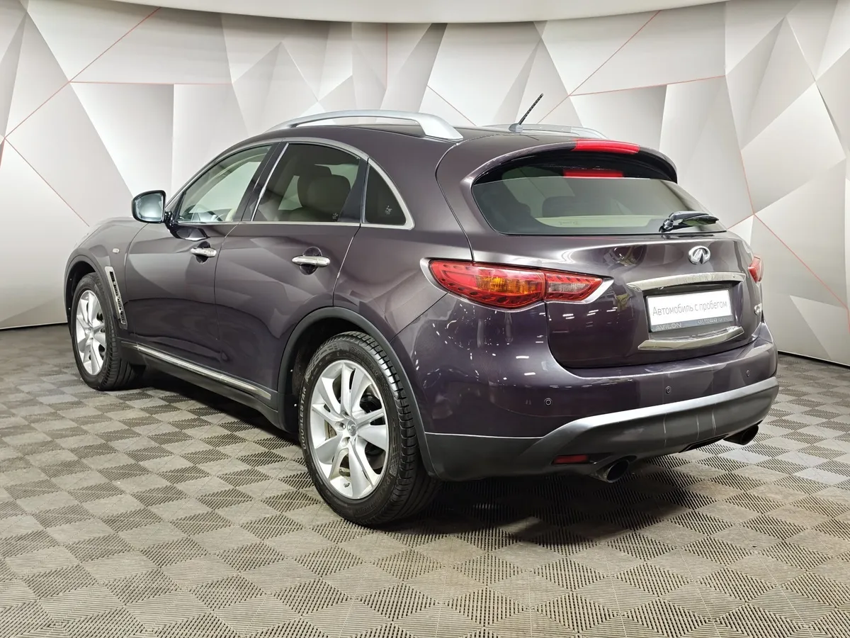 Infiniti QX70 3.0 D AT AWD (238 л.с.) Elegance Коричневый в АВИЛОН. Слайд №4