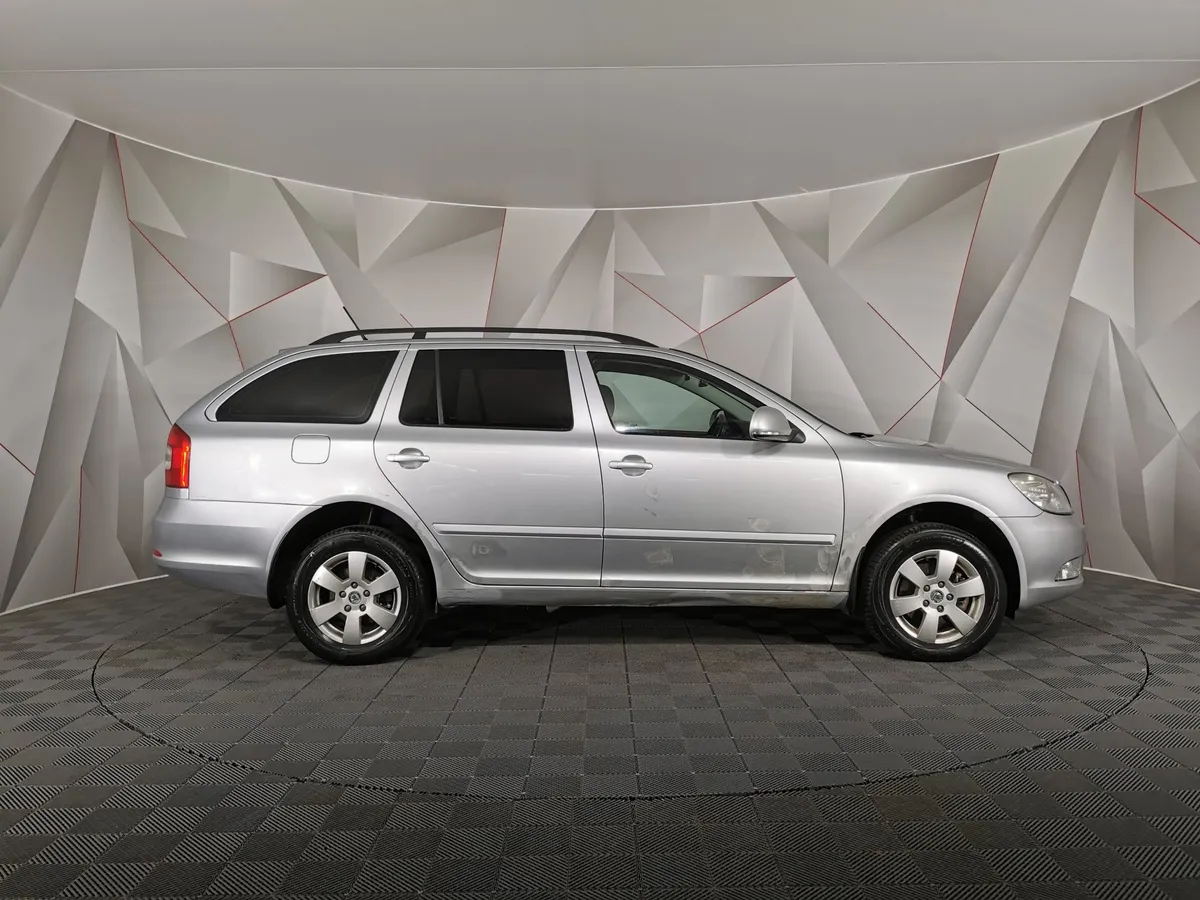 Skoda Octavia 1.8 TSI AT (152 л.с.) Elegance Серебристый в АВИЛОН. Слайд №6