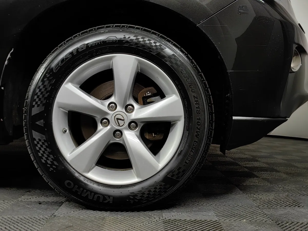 Lexus RX 270 AT (188 л.с.) Черный в АВИЛОН. Слайд №9