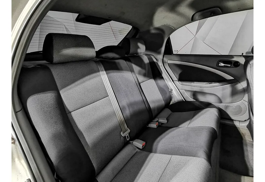 Chevrolet Lacetti 1.6 MT (109 л.с.) Platinum Желтый в АВИЛОН. Слайд №16