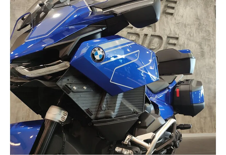 BMW Motorrad R 1300 RT 1300 см³ (145 л.с.) (145) 1300 Синий в АВИЛОН. Слайд №15