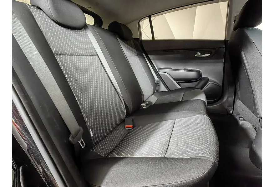 Kia Rio X-Line 1.6 AT (123 л.с.) Comfort Черный в АВИЛОН. Слайд №15