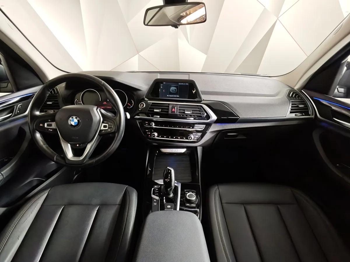 BMW X3 xDrive20i AT (184 л.с.) Синий в АВИЛОН. Слайд №11