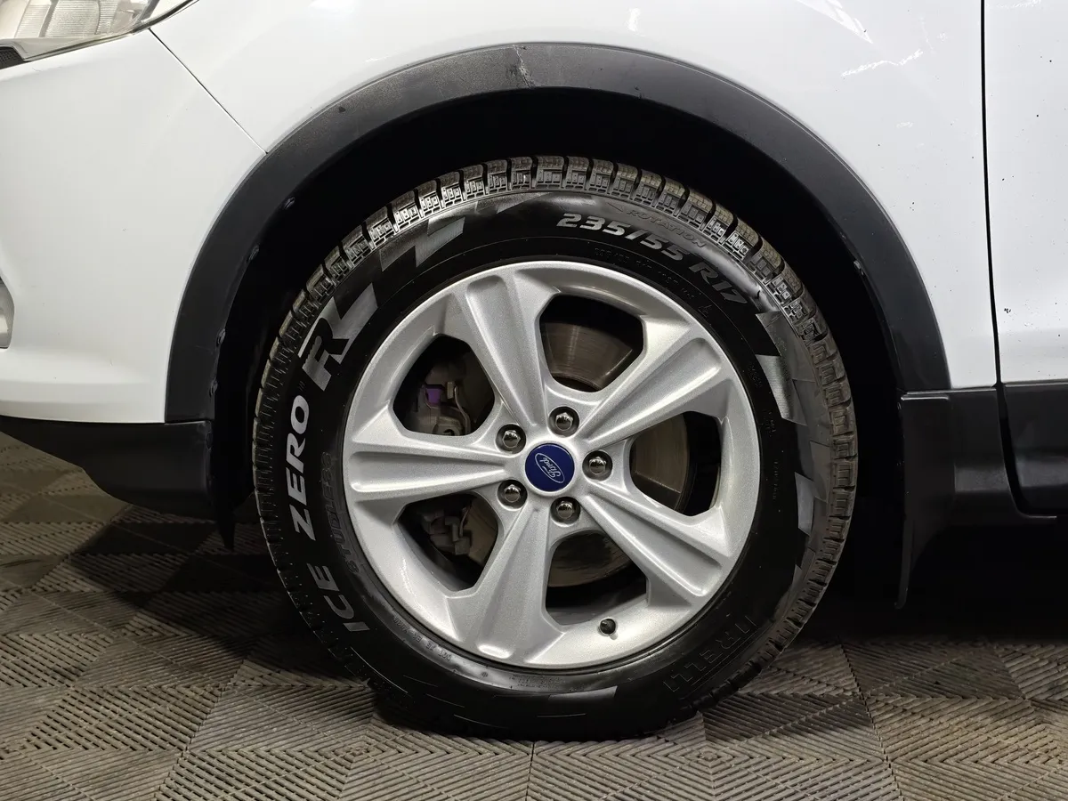 Ford Kuga 1.5 EcoBoost AT AWD (150 л.с.) Trend Plus Белый в АВИЛОН. Слайд №9