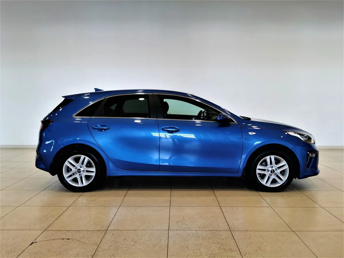 Kia Ceed 1.6 AT (129 л.с.) Classic Синий в АВИЛОН. Слайд №6