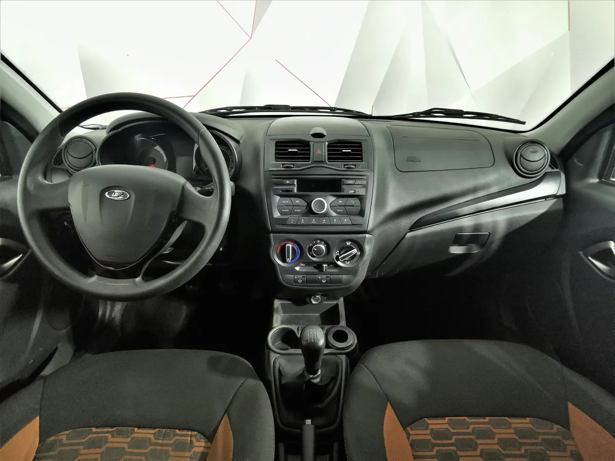 ВАЗ (Lada) Granta 1.6 MT (106 л.с.) Черный в АВИЛОН. Слайд №13