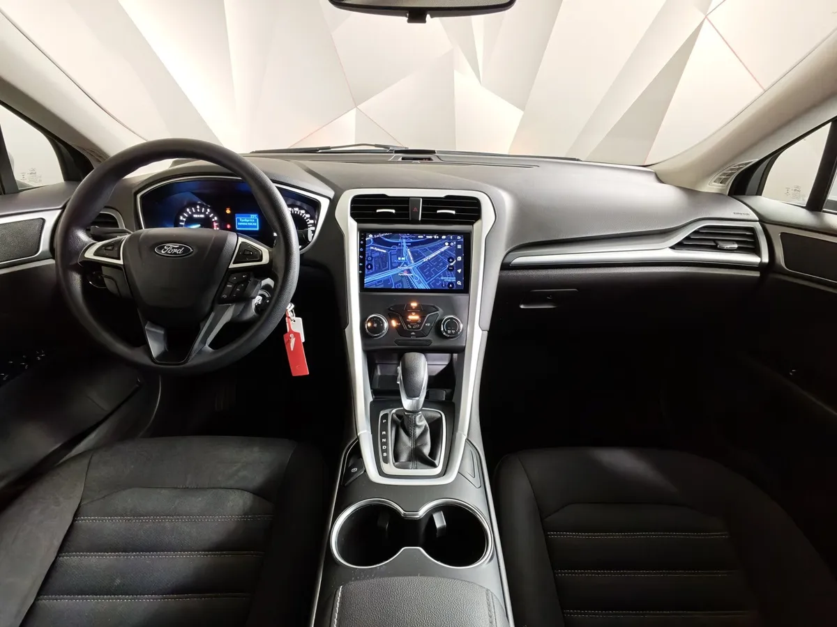 Ford Mondeo 2.5 AT (149 л.с.) Ambiente Белый в АВИЛОН. Слайд №14