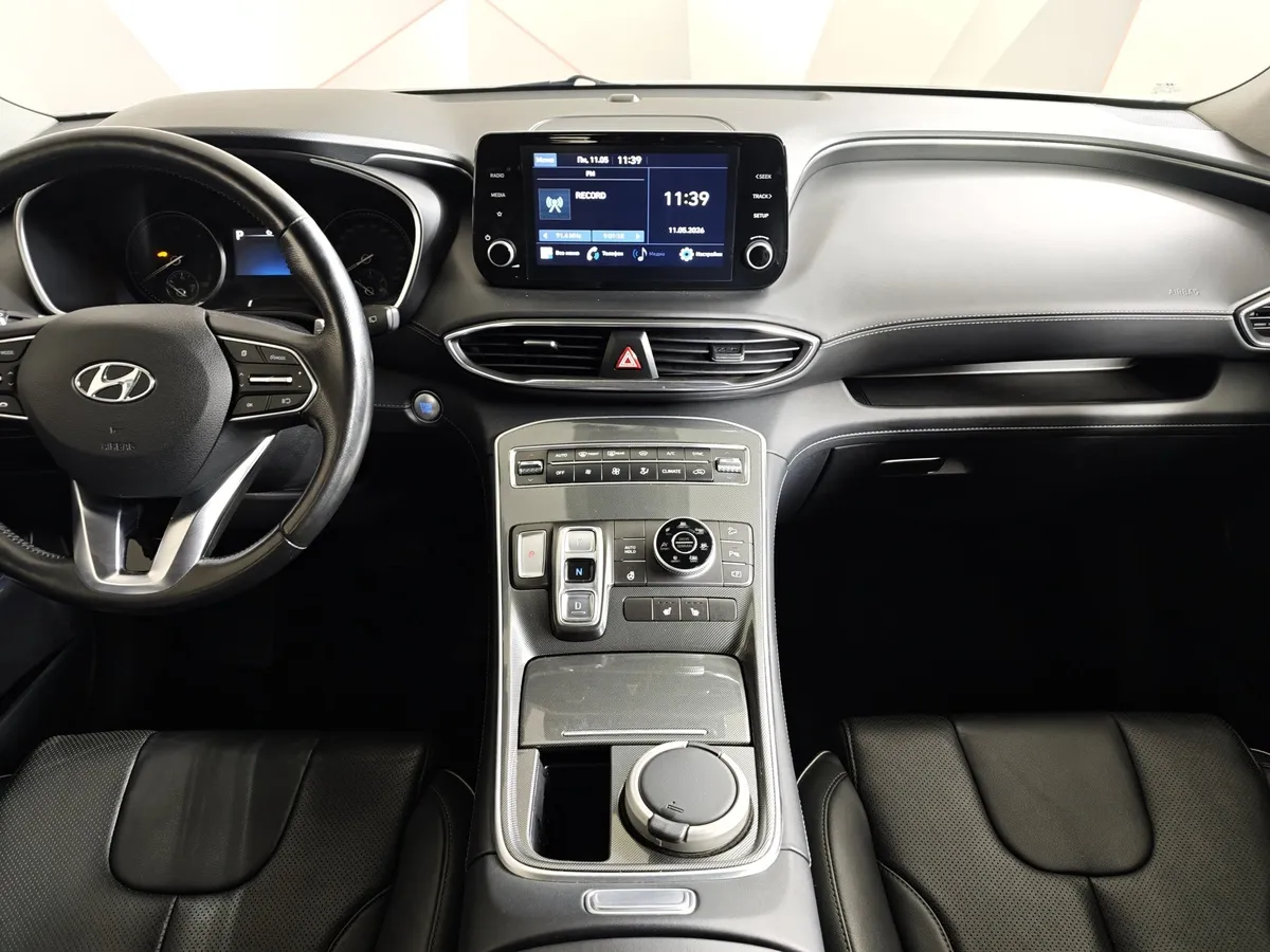 Hyundai Santa Fe 2.2 CRDi AWD 8AT (200 л.с.) Lifestyle Белый в АВИЛОН. Слайд №15