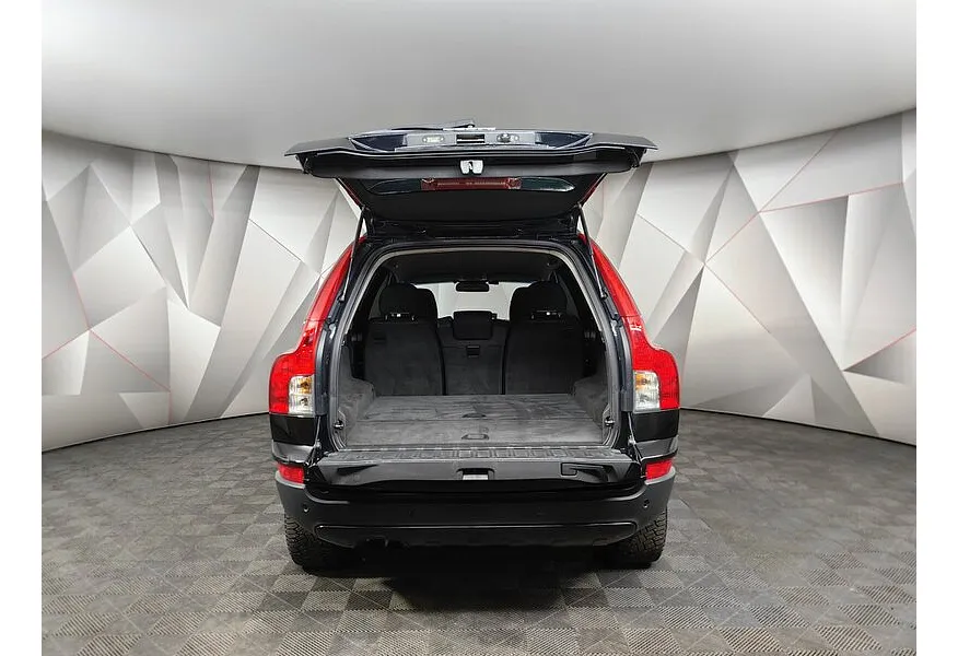 Volvo XC90 2.5 T5 Geartronic AWD (5 мест) (210 л.с.) Черный в АВИЛОН. Слайд №11