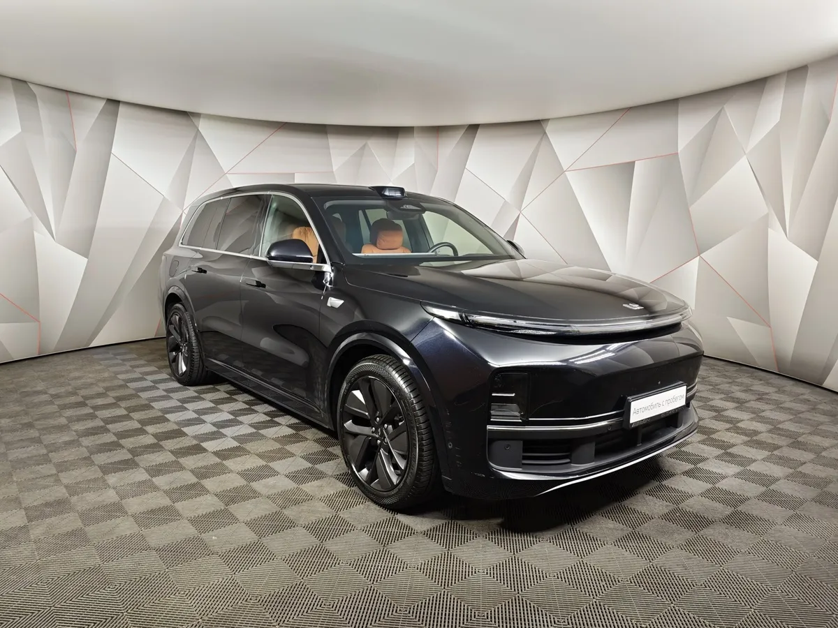 Li Auto L9 1.5 AT 4WD (449 л.с.) Ultra Черный в АВИЛОН. Слайд №3