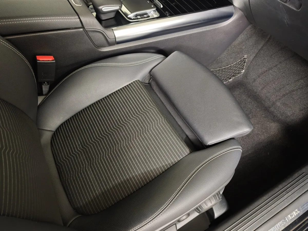 Mercedes-Benz B-Класс B 200 7-G DCT (150 л.с.) Progressive Черный в АВИЛОН. Слайд №24