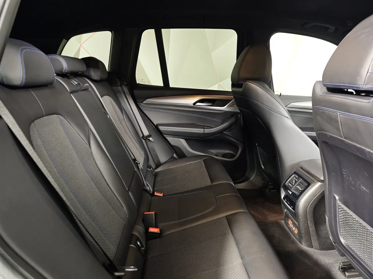 BMW X3 xDrive30i AT (249 л.с.) M Sport Белый в АВИЛОН. Слайд №14