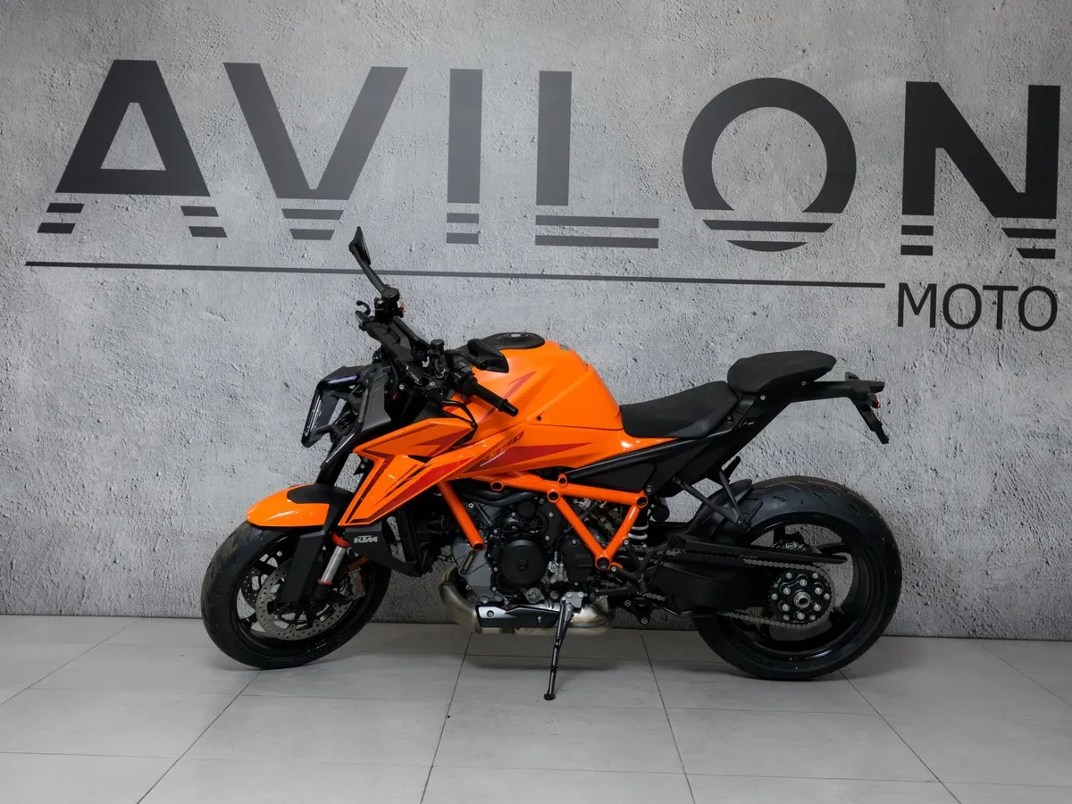 KTM 1390 Super Duke 1350 см³ (190 л.с.) (190) 1350 Оранжевый в АВИЛОН. Слайд №3
