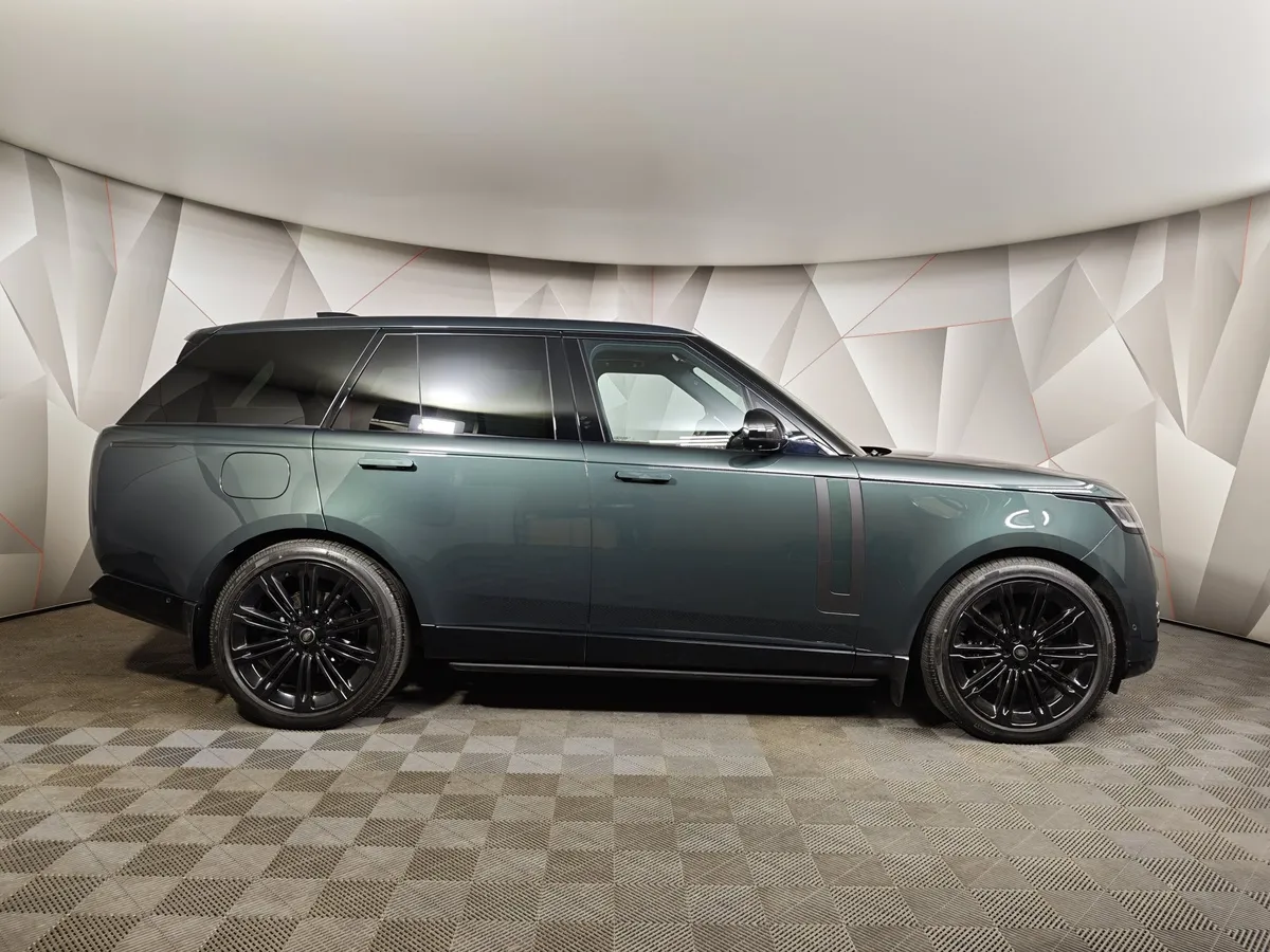 Land Rover Range Rover 3.0D AT AWD (300 л.с.) SE Зеленый в АВИЛОН. Слайд №6