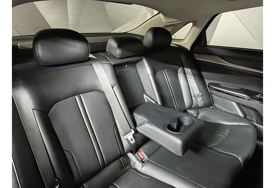 Kia K5 2.0 MPI AT 2WD (150 л.с.) Style Черный в АВИЛОН. Слайд №17