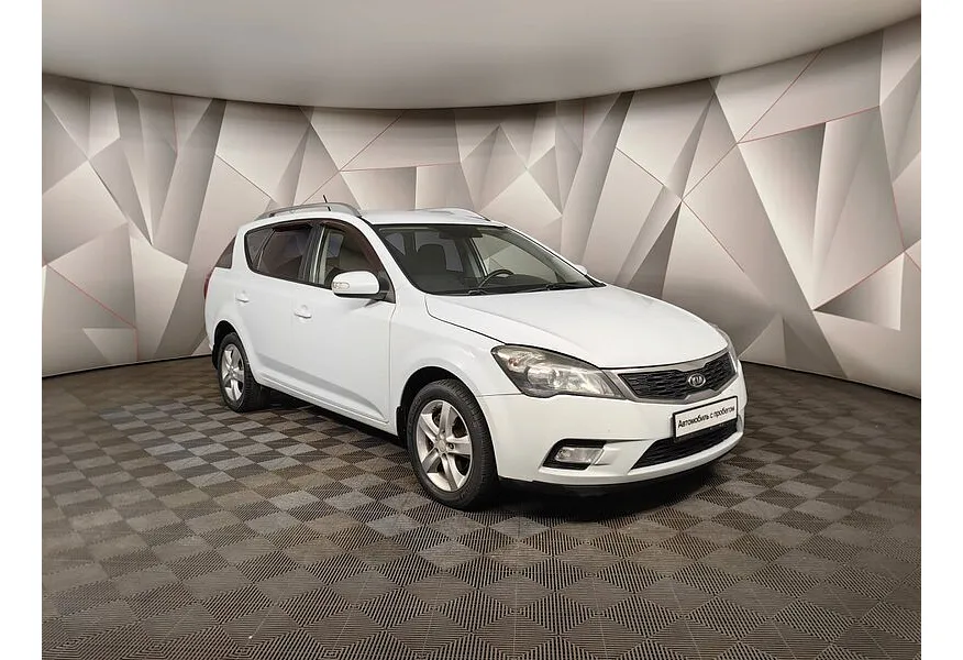 АВИЛОН - Kia Ceed 1.6 AT (122 л.с.) Luxe Белый - slide 1