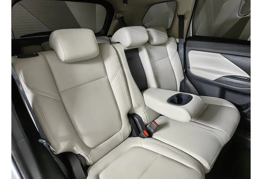 LIVE. Слайд №13