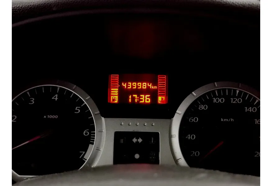 ВАЗ (Lada) Largus 1.6 MT 16 кл (5 мест) (105 л.с.) Серебристый в АВИЛОН. Слайд №14