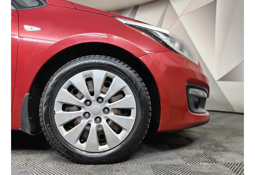 Kia Ceed 1.6 AT (130 л.с.) Comfort Красный в АВИЛОН. Слайд №9