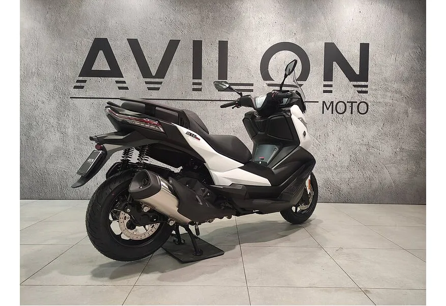 АВИЛОН - VOGE SR4 Max 350 см³ (28 л.с.) (28) 350 Белый - slide 5