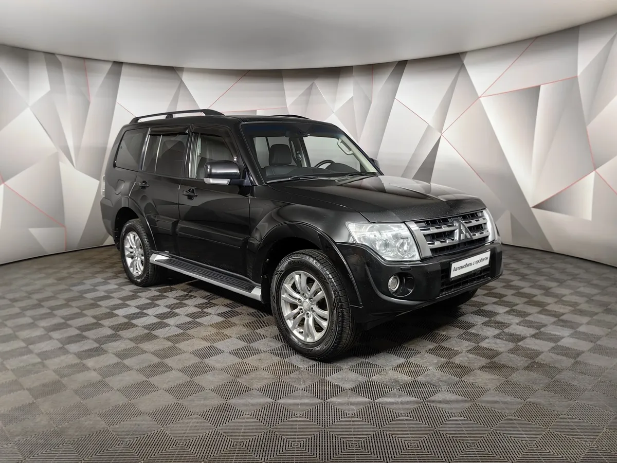 Mitsubishi Pajero 3.0 AT AWD (178 л.с.) Черный в АВИЛОН. Слайд №3
