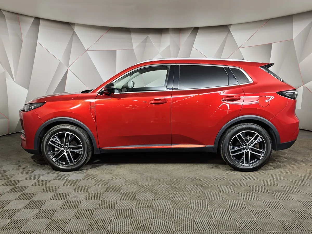 Changan UNI-S 1.5T 7DCT 2WD (181 л.с.) Tech Красный в АВИЛОН. Слайд №5