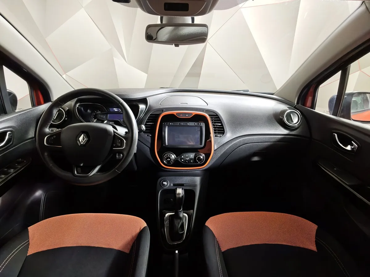 Renault Kaptur 1.6 X-tronic (114 л.с.) Life Оранжевый в АВИЛОН. Слайд №14