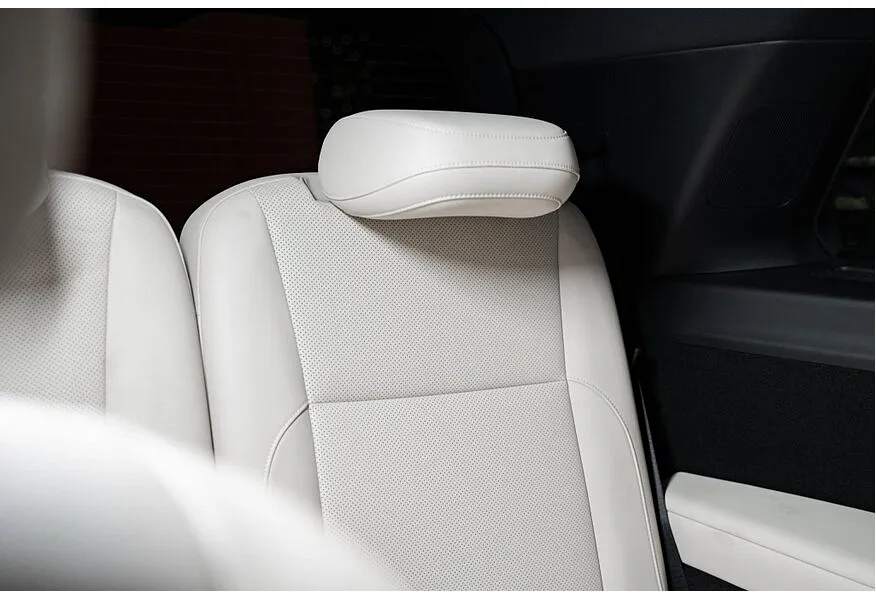 Li Auto L9 1.5 AT 4WD (449 л.с.) Ultra Черный в АВИЛОН. Слайд №20