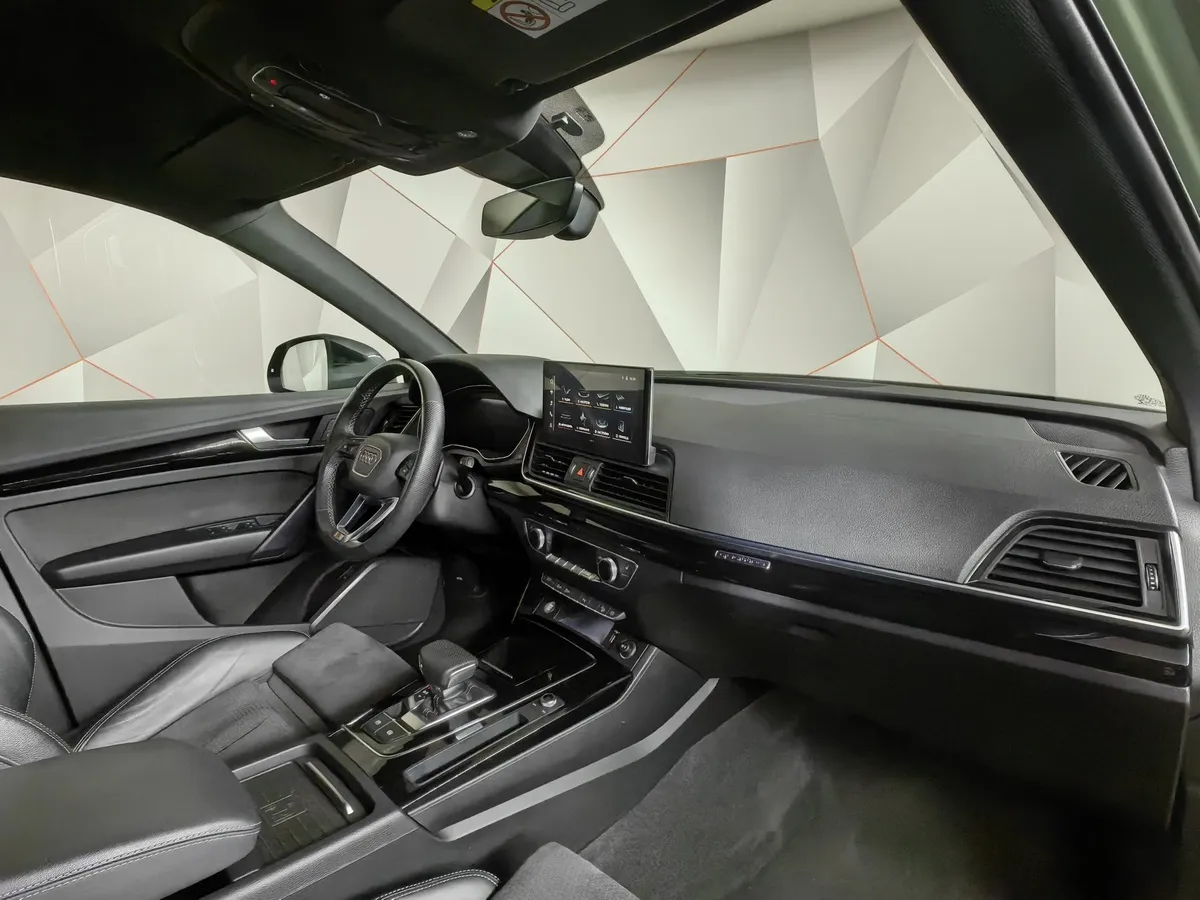 Audi Q5 Sportback 2.0 TFSI S tronic quattro (249 л.с.) Sport Зеленый в АВИЛОН. Слайд №12