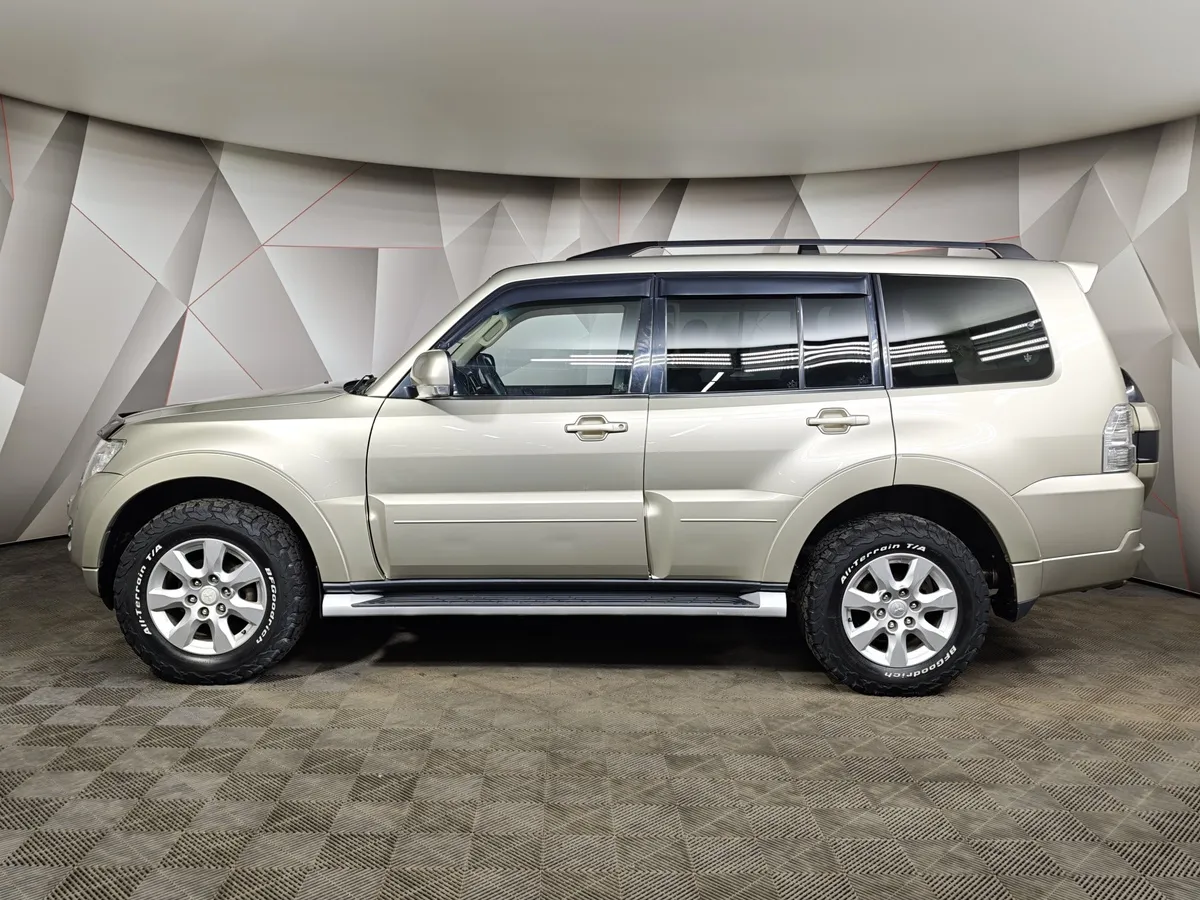 Mitsubishi Pajero 3.0 AT AWD (178 л.с.) Коричневый в АВИЛОН. Слайд №5
