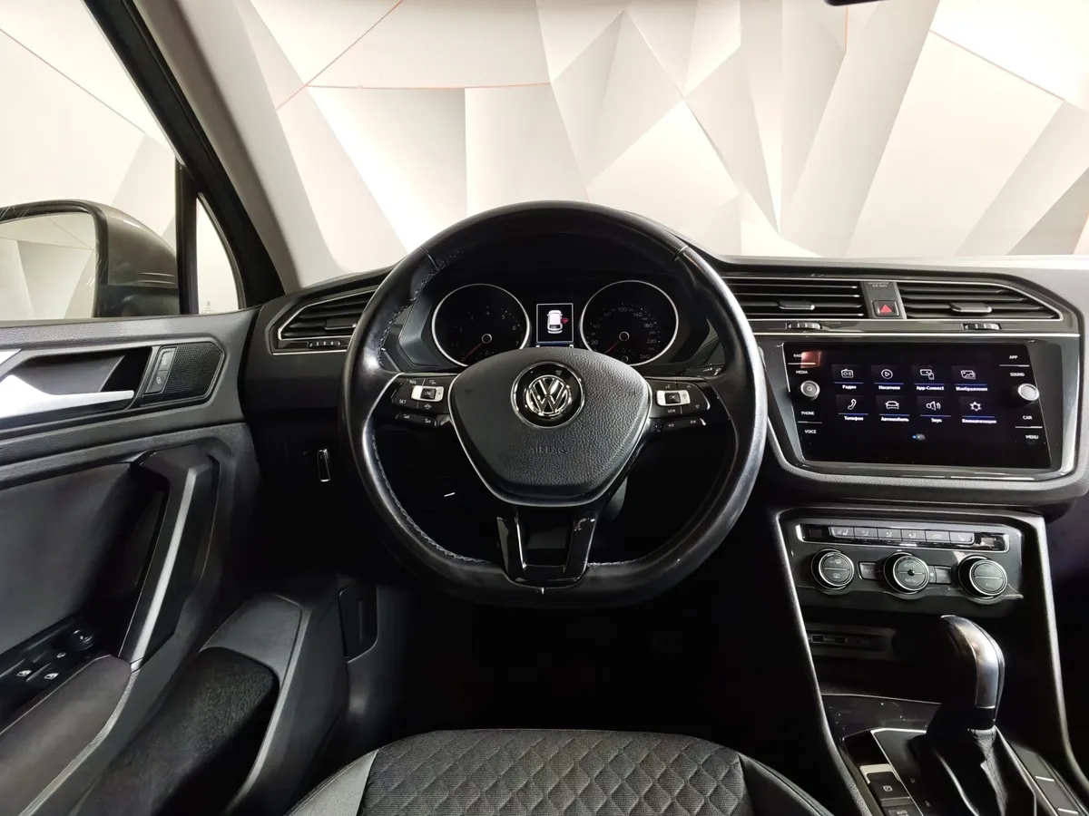 Volkswagen Tiguan 1.4 TSI 4Motion DSG (150 л.с.) OFFROAD Коричневый в АВИЛОН. Слайд №19