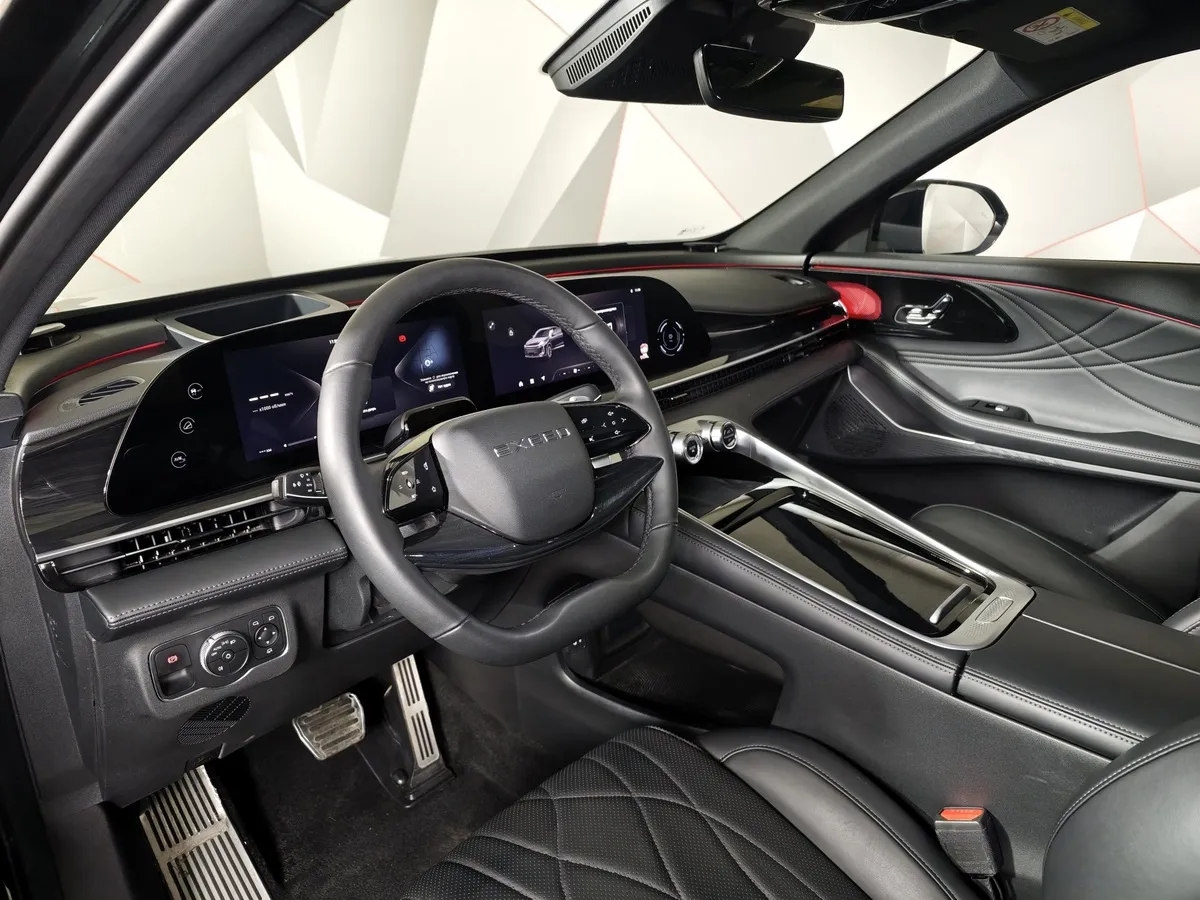 EXEED RX 2.0T DCT 4WD (249 л.с.) Platinum Черный в АВИЛОН. Слайд №19