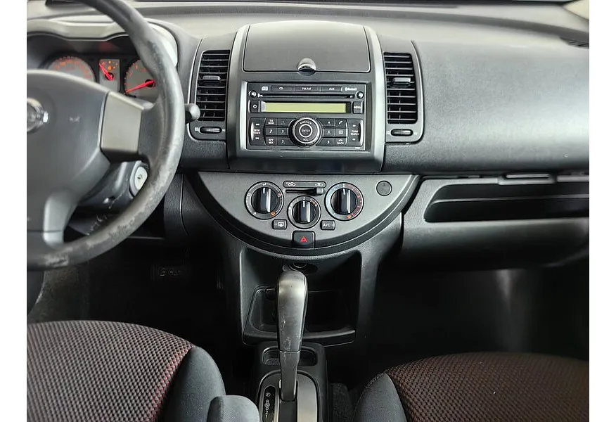 Nissan Note 1.6 AT (110 л.с.) Luxury Красный в АВИЛОН. Слайд №14 Nissan Note 1.6 AT (110 л.с.) Luxury Красный в АВИЛОН. Слайд №14