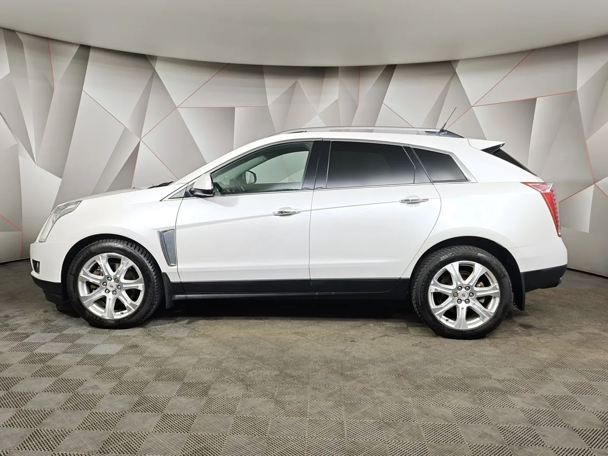 Cadillac SRX 3.6 AT AWD (318 л.с.) Белый в АВИЛОН. Слайд №5