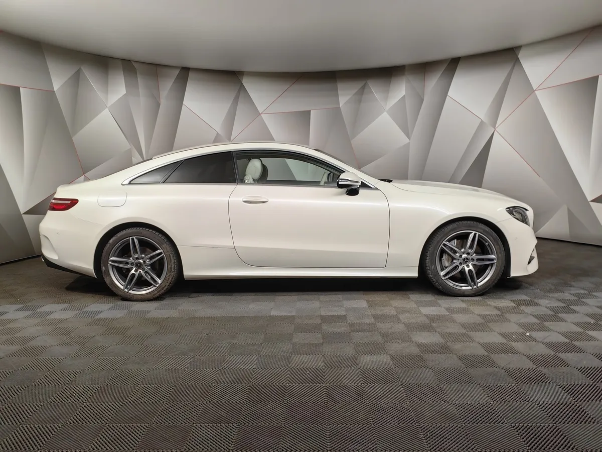 Mercedes-Benz E-Класс E 200 4MATIC G-TRONIC (184 л.с.) Sport Белый в АВИЛОН. Слайд №6