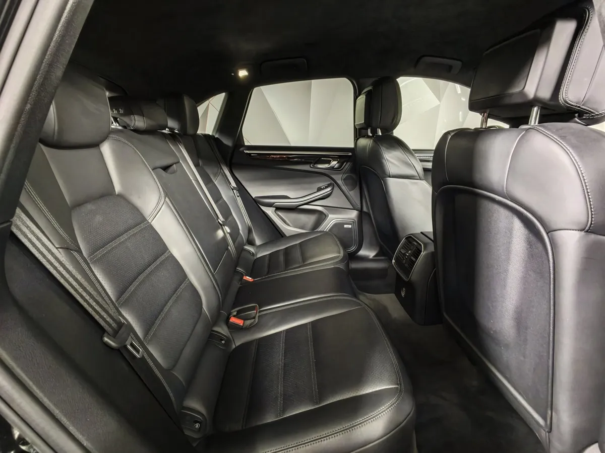 Porsche Macan S Diesel 3.0 PDK AWD (245 л.с.) Черный в АВИЛОН. Слайд №16